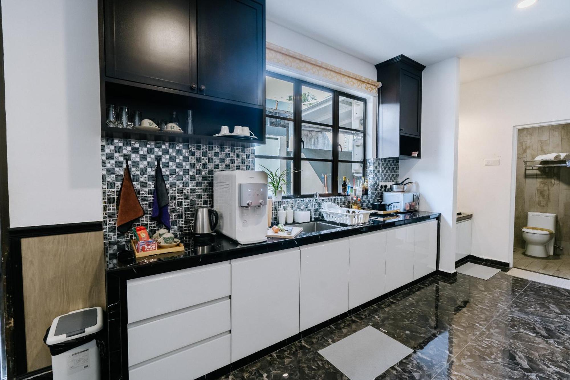 Wang'S Bnb 4 Bedrooms Villa ジョージタウン エクステリア 写真